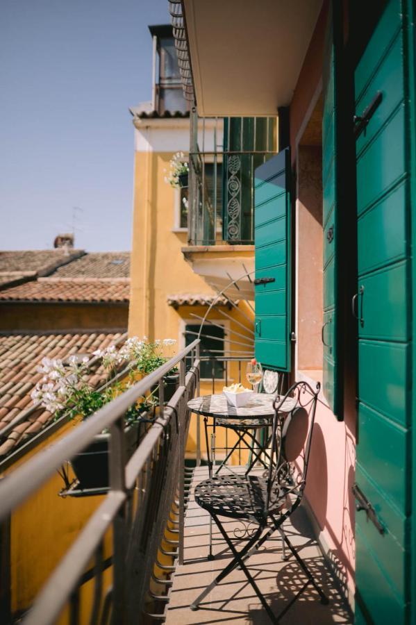 Hotel Casa Cavour Garda  Esterno foto