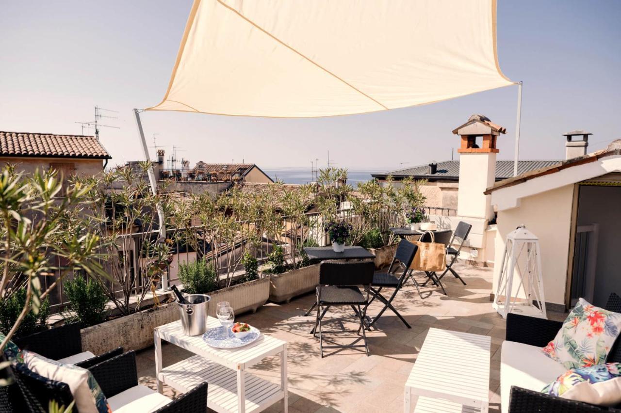 Hotel Casa Cavour Garda  Esterno foto