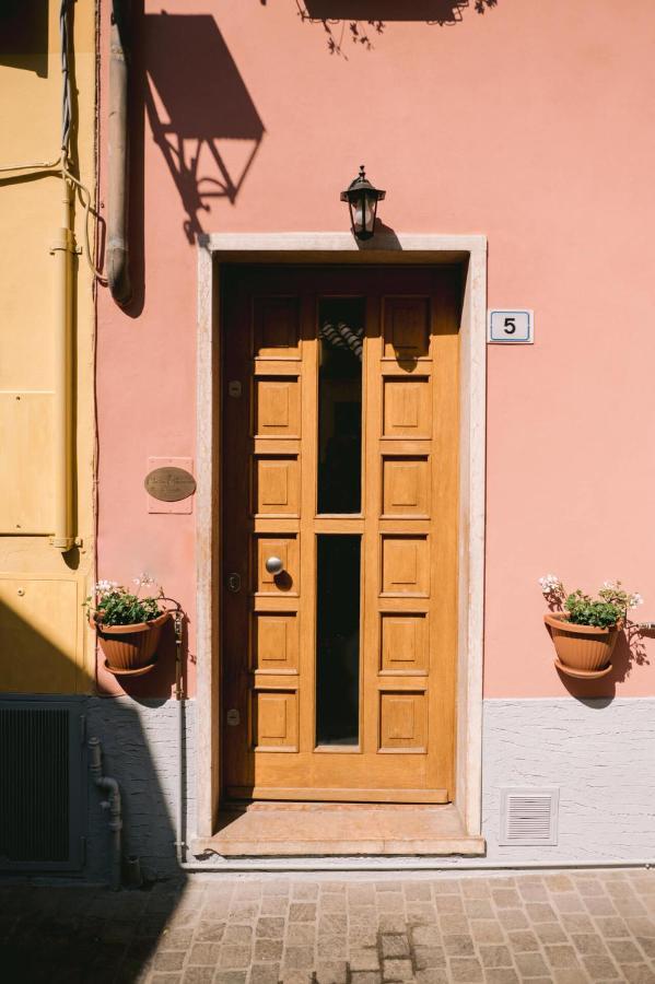 Hotel Casa Cavour Garda  Esterno foto
