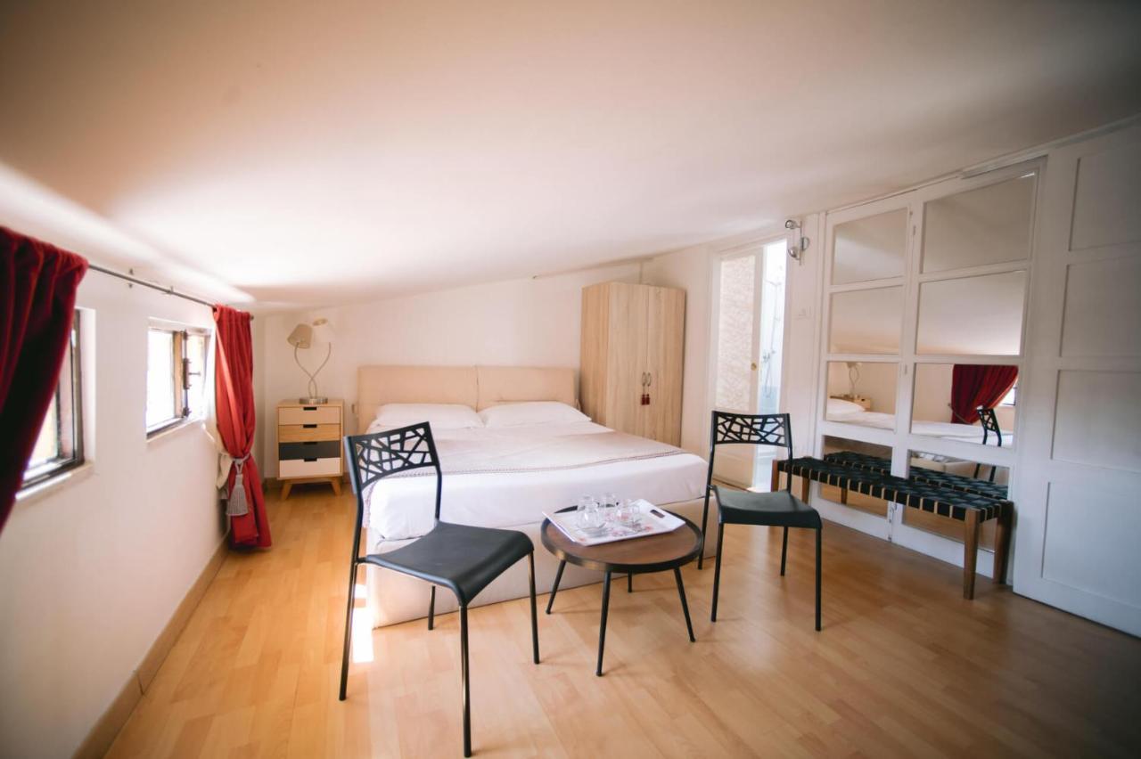 Hotel Casa Cavour Garda  Esterno foto