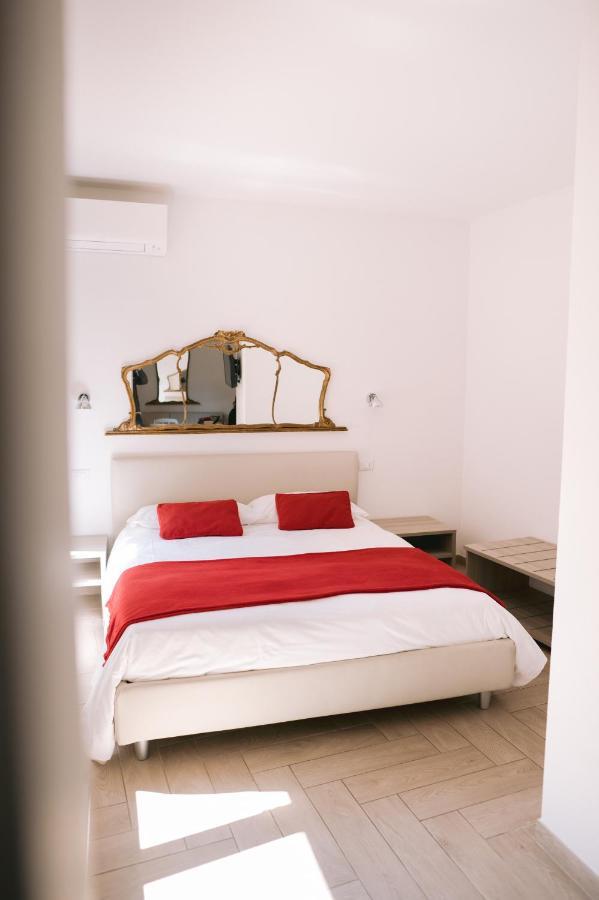 Hotel Casa Cavour Garda  Esterno foto
